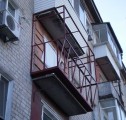 3-balkony-carrying-out